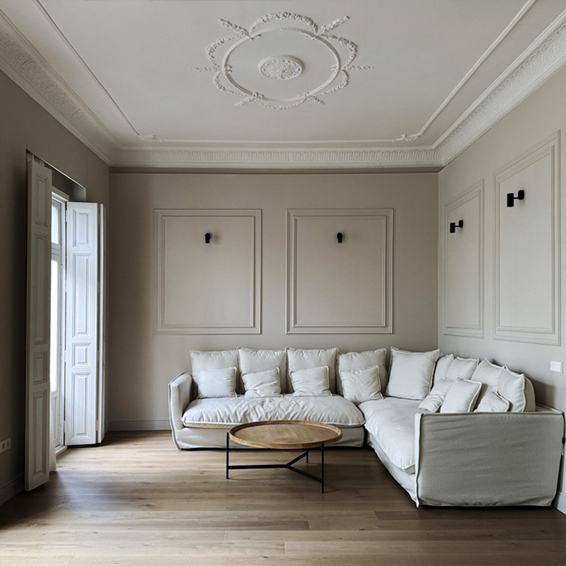 Salón de Casa Ciscar, proyecto de arquitecto viviendas de lujo Valencia especializado en rehabilitación.